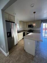 208 Holly St in Vallejo, CA - Building Photo - Building Photo