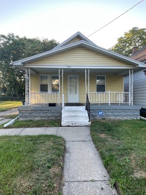 632 Marmion Ave in Toledo, OH - Building Photo