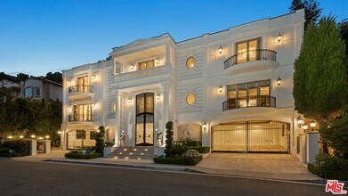 1455 Robmar Dr in Beverly Hills, CA - Building Photo - Building Photo