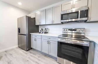 Oceanside Apartments in Henderson, NV - Foto de edificio - Building Photo