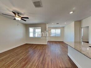 5913 W Columbine Dr in Glendale, AZ - Building Photo - Building Photo