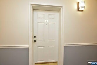 55 Clinton Pl in Hackensack, NJ - Building Photo - Building Photo