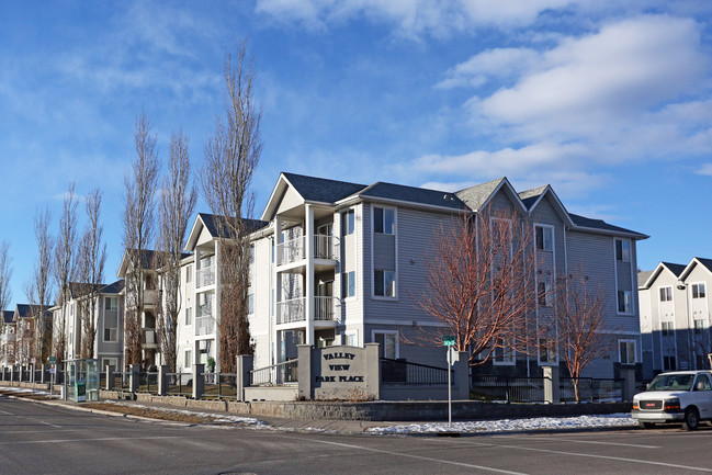 Valleyview Park Place in Calgary, AB - Building Photo - Building Photo