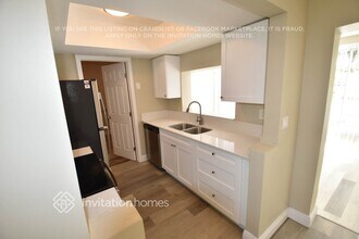 2925 NW 69th Ave, Unit 33 in Sunrise, FL - Building Photo - Building Photo