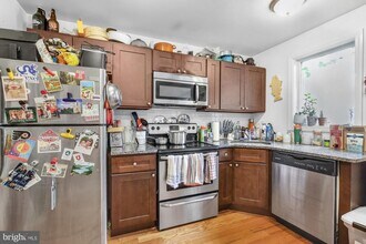 1429 Poplar St in Philadelphia, PA - Building Photo - Building Photo