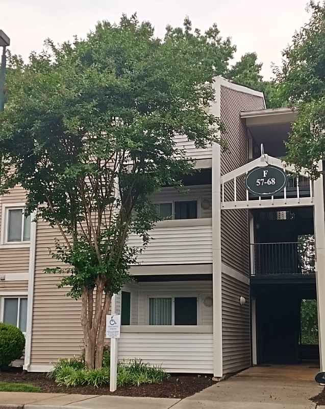 600 Reusens Rd