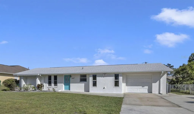 2364 Collingswood Blvd in Port Charlotte, FL - Building Photo