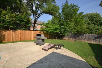 1803 Warwick Cove in Cedar Park, TX - Foto de edificio - Building Photo