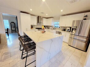 426 Isolde Dr in Houston, TX - Building Photo - Building Photo