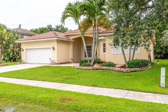 10064 Southern Pride Pl in Wellington, FL - Building Photo - Building Photo