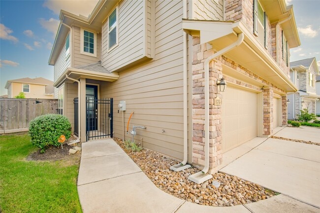 1826 Ryon Falls Dr in Richmond, TX - Building Photo - Building Photo