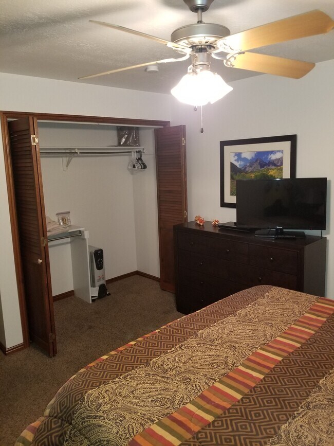 1870 W 2700 S in Syracuse, UT - Building Photo - Building Photo