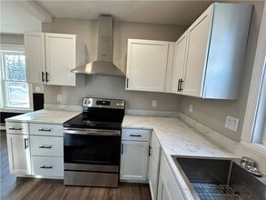 34 Rutland St in Woonsocket, RI - Building Photo - Building Photo