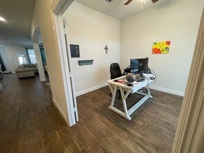 2917 Grizzly Rd in Aubrey, TX - Foto de edificio - Building Photo