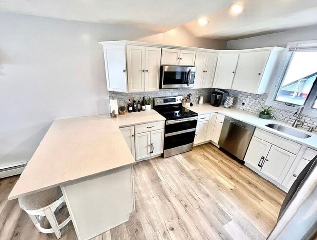 30 White St in Taunton, MA - Building Photo - Building Photo