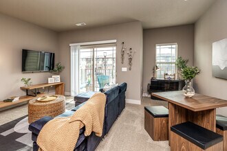 The Sterling at Prairie Trail - Phase 1 in Ankeny, IA - Foto de edificio - Interior Photo