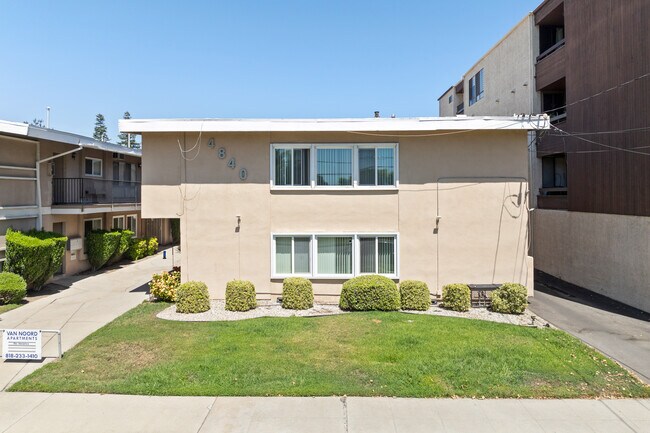 4840 Van Noord Ave in Sherman Oaks, CA - Building Photo - Building Photo