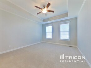 6618 NW 104th Terrace in Kansas City, MO - Building Photo - Building Photo