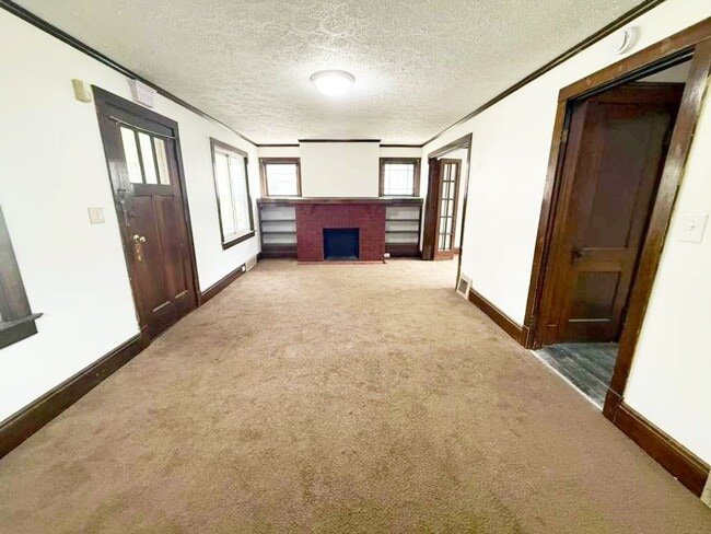 property at 10110 Parkview Ave