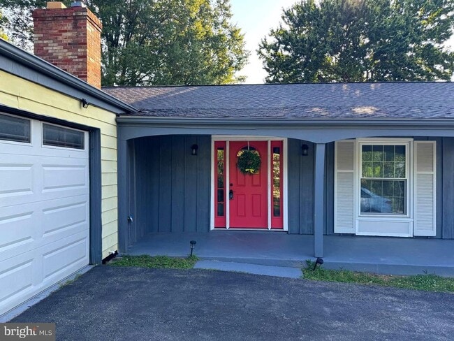 property at 8614 Dunbrook Ln