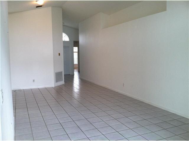 1743 Barnstable Rd in Wellington, FL - Building Photo - Building Photo