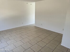 6709 E Angus Dr-Unit -1 in Scottsdale, AZ - Building Photo - Building Photo