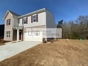 976 Feldman Chase in Loganville, GA - Building Photo - Building Photo