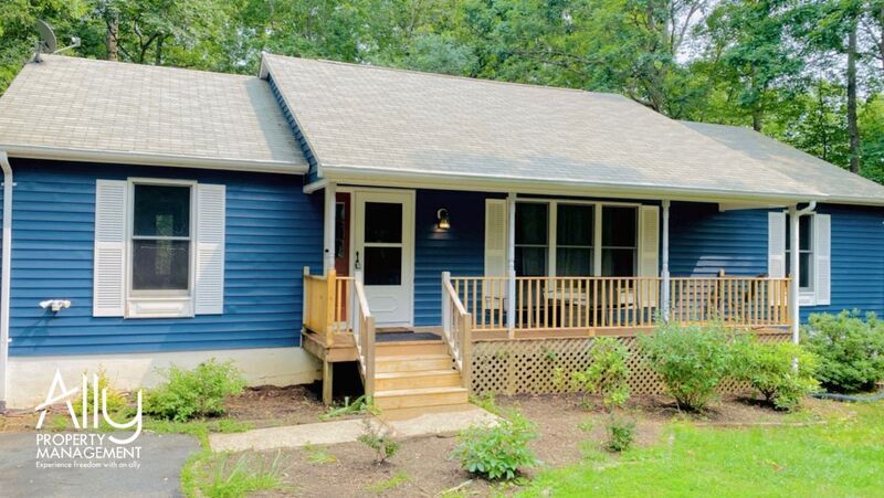 4 Kanawha Ct in Palmyra, VA - Building Photo