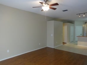 523 Royal Ridge St in Valrico, FL - Building Photo - Building Photo