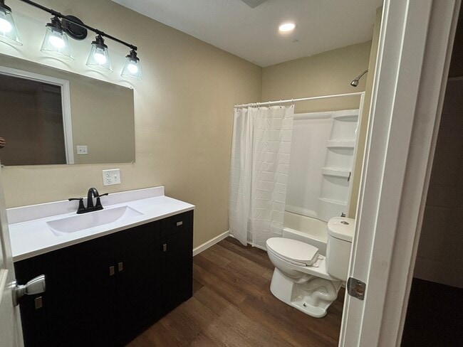 1220 S 11th St in Terre Haute, IN - Building Photo - Building Photo