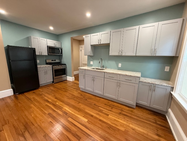 property at 4029 Washington St