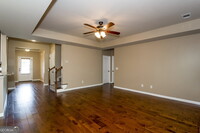 267 Village Park Dr in Newnan, GA - Building Photo - Building Photo