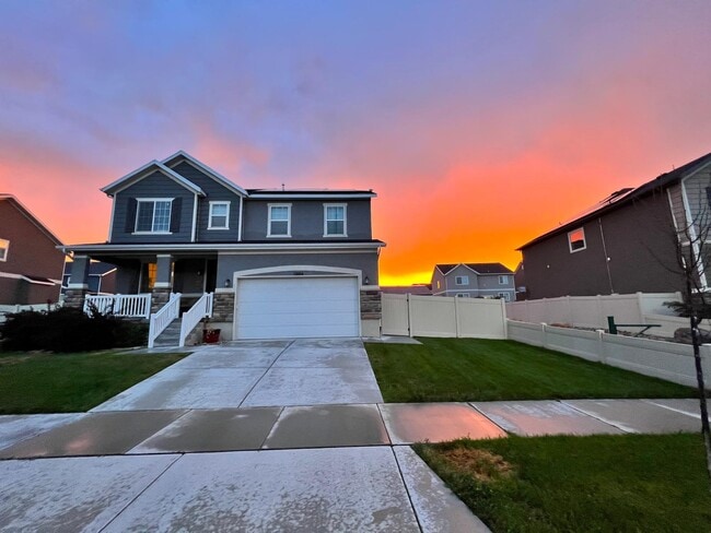 property at 12104 Broken Arch Ln