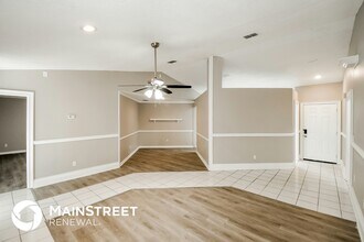 8272 Hamden Rd W in Jacksonville, FL - Building Photo - Building Photo
