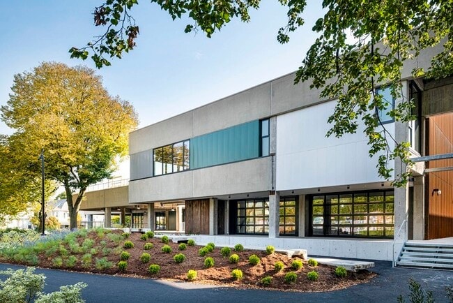 1061 Broadway, Unit 1060