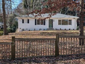 1952 Wellbourne Dr NE in Atlanta, GA - Building Photo