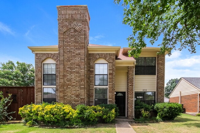 property at 414 Kirkwood Dr