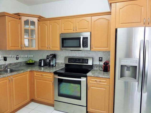 property at 2074 Madeira Dr