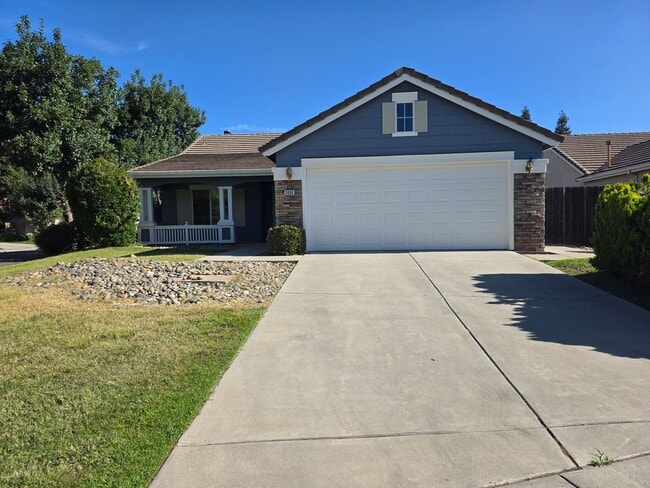 property at 3409 Kee Ln