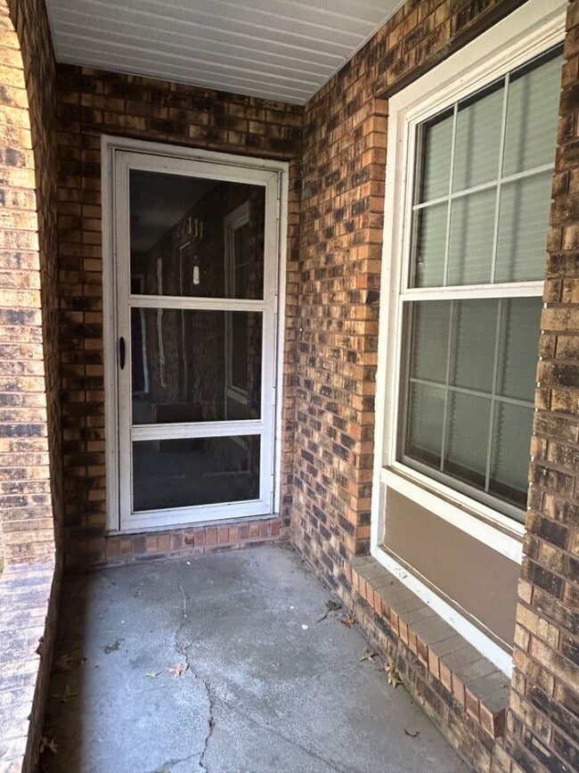 111 David Dr in Sikeston, MO - Building Photo - Building Photo