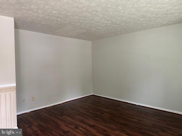 property at 2166 Commissary Cir