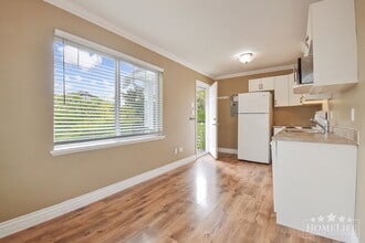 7052-7195 195 St in Surrey, BC - Building Photo - Building Photo