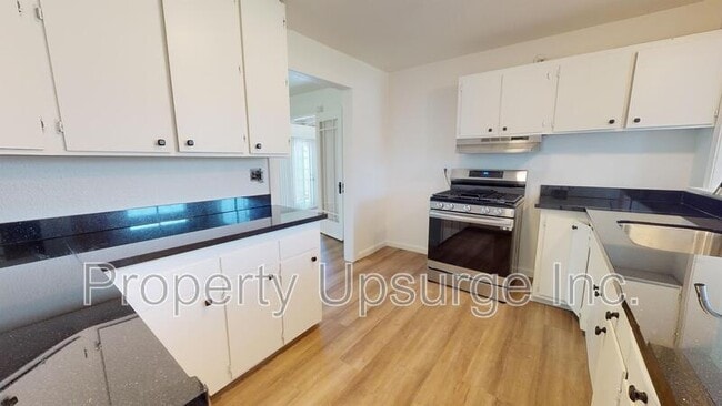 2741 Marilyn Ave in Shasta Lake, CA - Building Photo - Building Photo