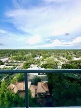 101 S Eola Dr in Orlando, FL - Foto de edificio - Building Photo