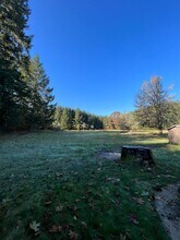 89376 Knight Rd in Elmira, OR - Building Photo - Building Photo