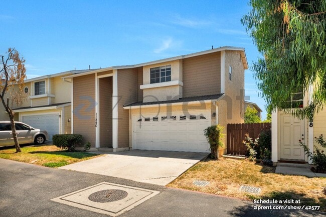 11390 Dronfield Terrace in Los Angeles, CA - Building Photo - Building Photo