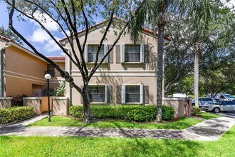 15880 3rd Ct, Unit 1015 in Pembroke Pines, FL - Building Photo - Building Photo