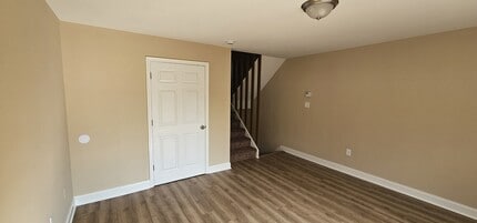 30X Hendrickson Ln in Towson, MD - Building Photo - Building Photo