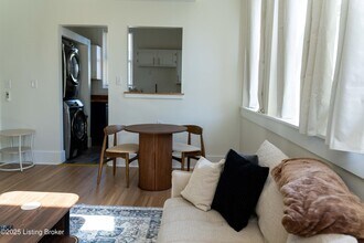 1135 S 1st St in Louisville, KY - Building Photo - Building Photo