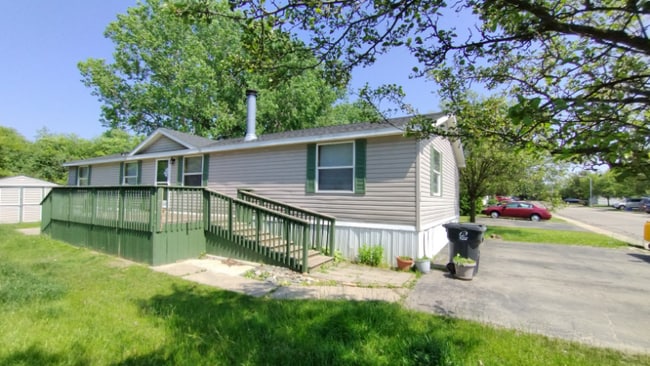 property at 2500 Mann Rd